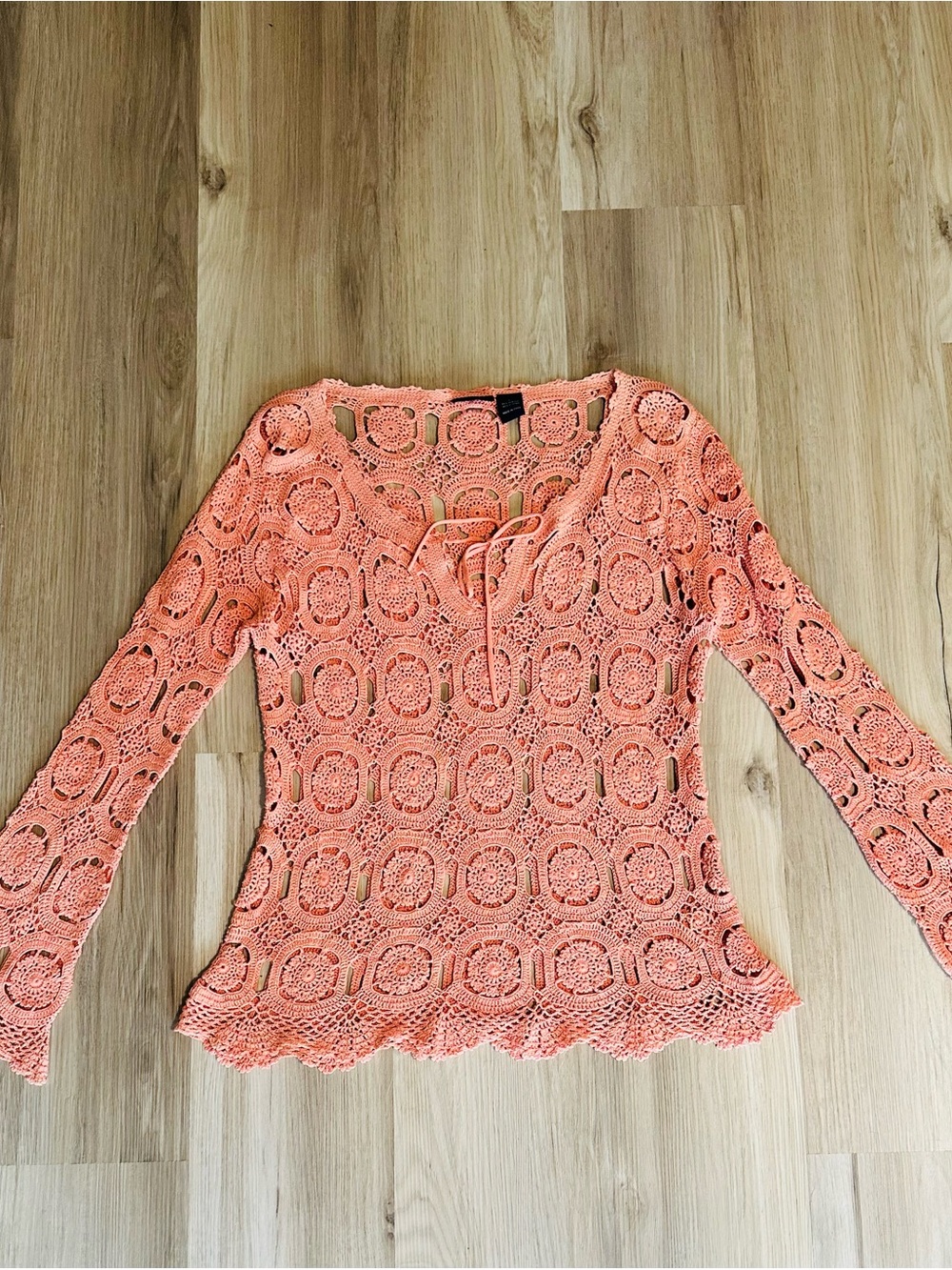Vintage Hillard & Hanson Peach or Coral Crochet Lace Tie-Neck Top L